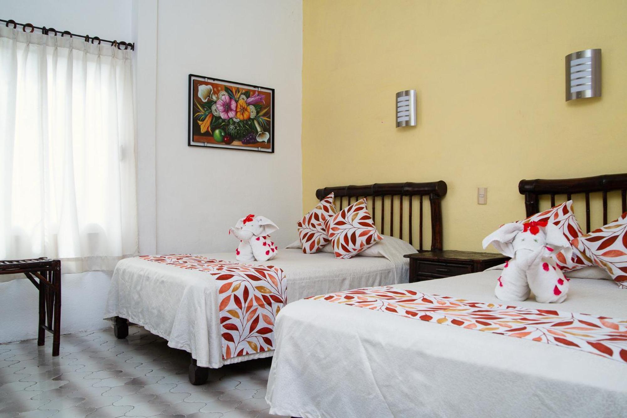 Hotel Zihua Caracol Сиуатанехо Екстериор снимка
