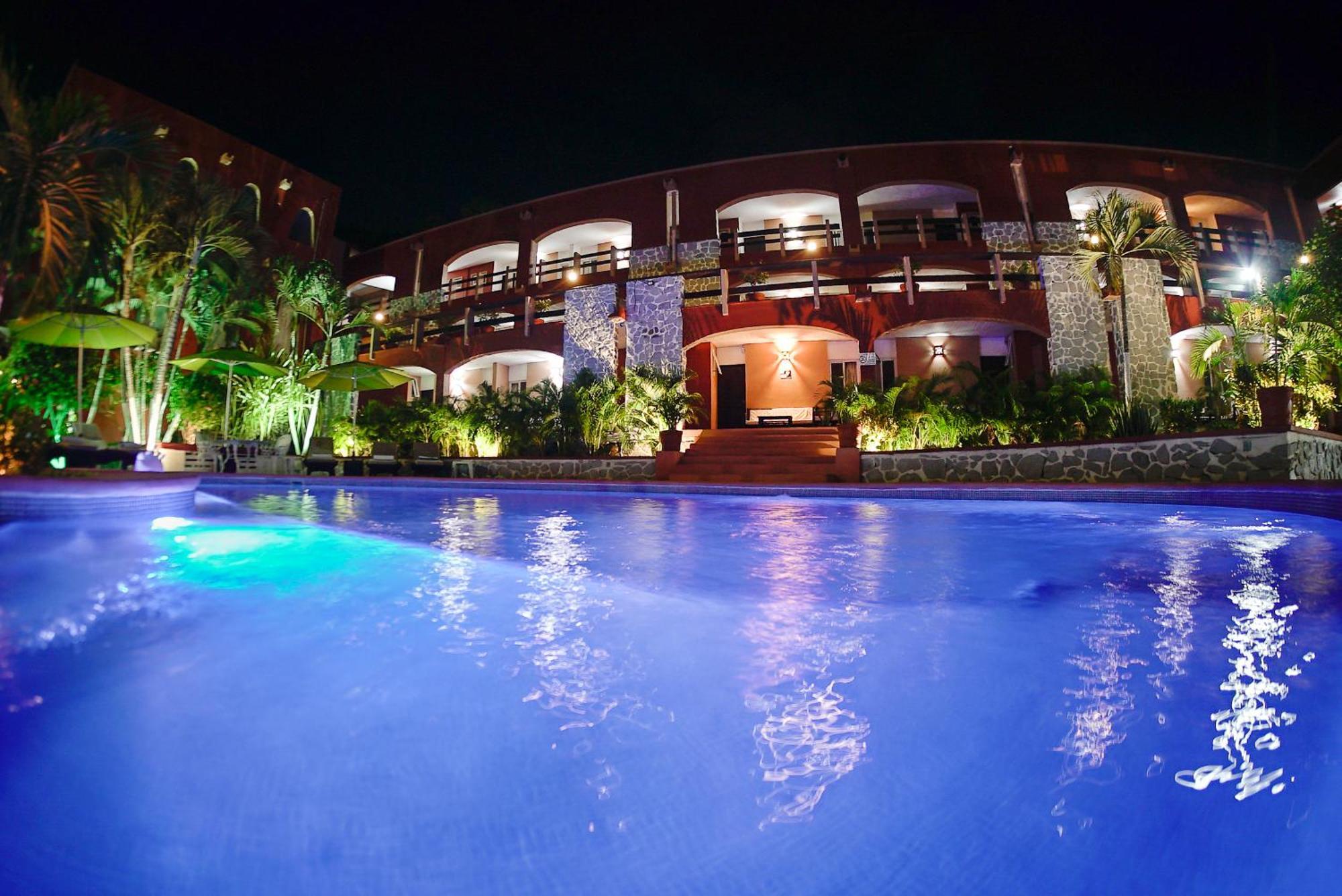 Hotel Zihua Caracol Сиуатанехо Екстериор снимка